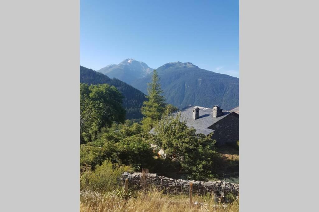 Le chalet de Flo Séez Extérieur photo